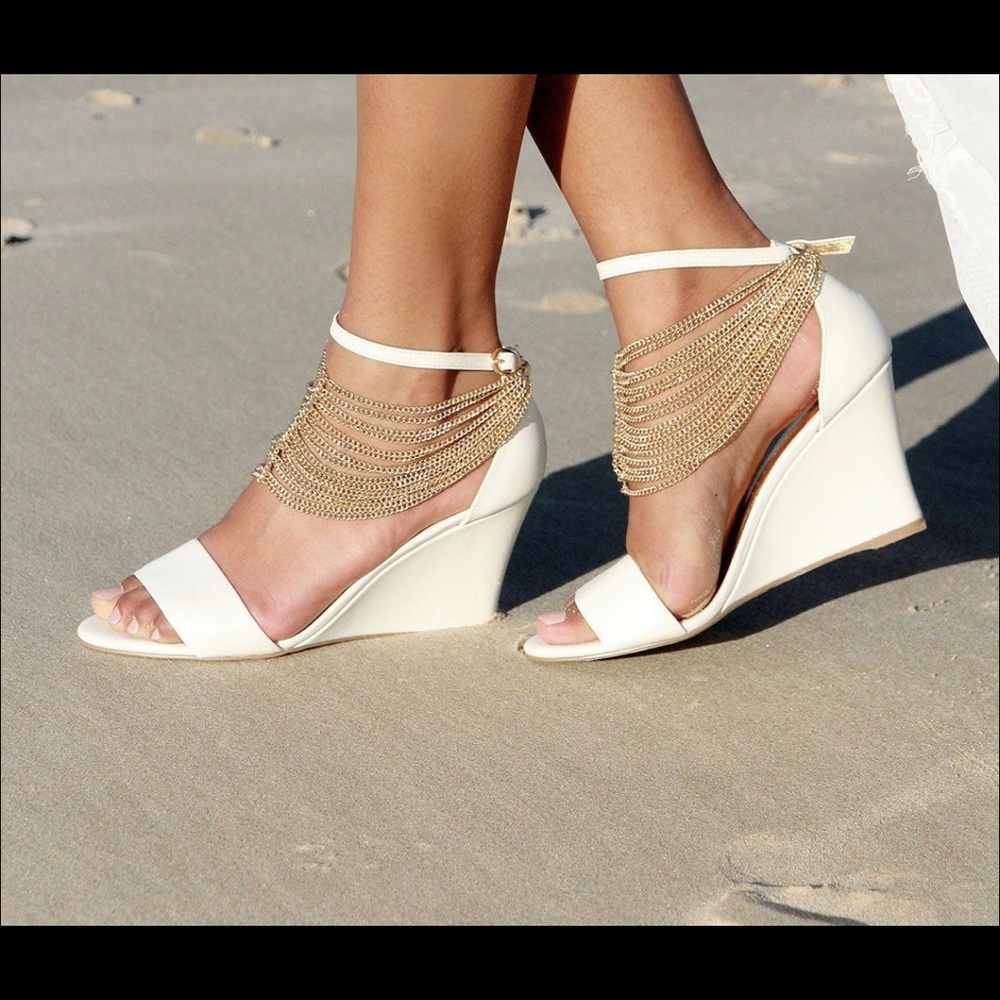 discontinued FOREVER SOLES wedges brand new